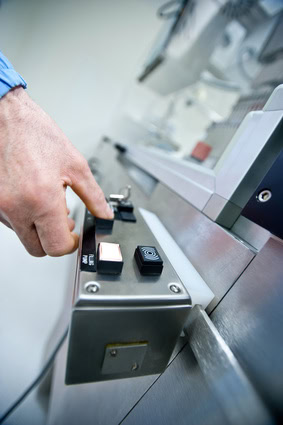 Metal tool for pill production